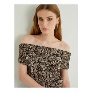 Bluza cu animal print si decolteu pe umeri imagine