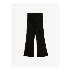 Pantaloni evazati cu model uni imagine