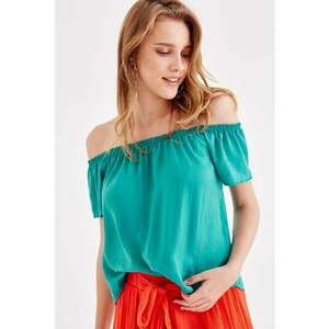 Bluza vaporoasa cu decolteu pe umeri imagine