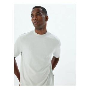 Tricou uni cu decolteu la baza gatului imagine