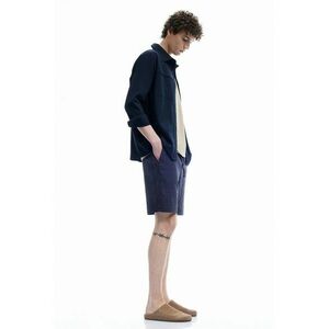 Pantaloni scurti cu model in dungi si snur de ajustare imagine