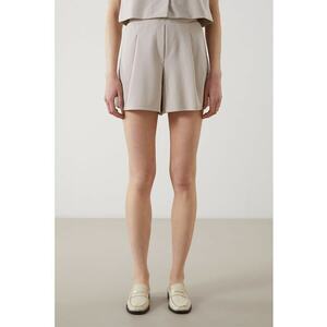 Pantaloni scurti cu croiala dreapta si buzunare imagine