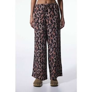Pantaloni cu animal print imagine