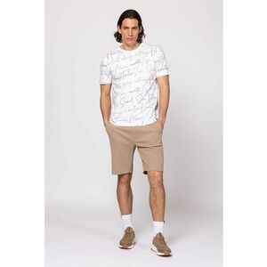 Tricou cu decolteu la baza gatului si imprimeu imagine