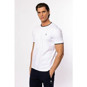 Tricou cu decolteu la baza gatului si logo discret Milson imagine