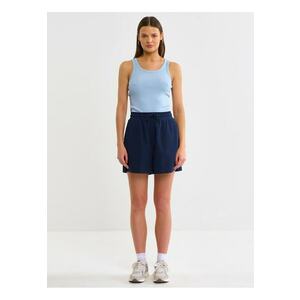 Top slim-fit cu decolteu rotund imagine