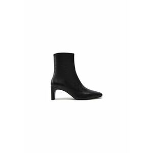 Ghete dama 304622731 - Piele naturala - 41 EU - Negru imagine