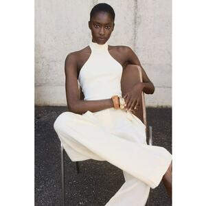 Bluza cu decolteu halter - fara maneci imagine