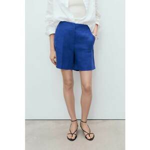 Pantaloni scurti de in imagine