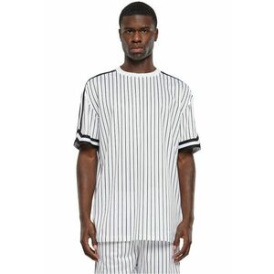 Tricou in dungi cu decolteu la baza gatului imagine