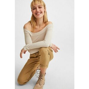 Bluza striata cu decolteu pe umeri imagine