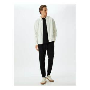 Pantaloni scurti cu buzunare laterale imagine