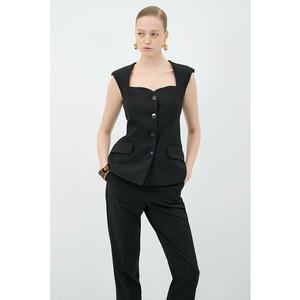 Vesta cu decolteu sweetheart si nasturi imagine