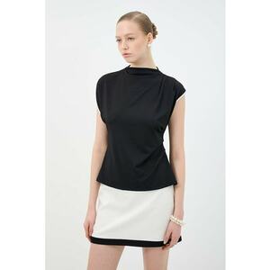 Tricou cu decolteu drapat imagine