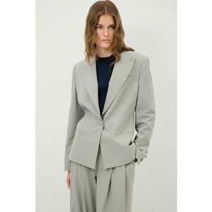 Sacou cu revere decupate imagine