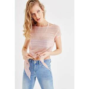 Tricou cu design cu perforatii imagine