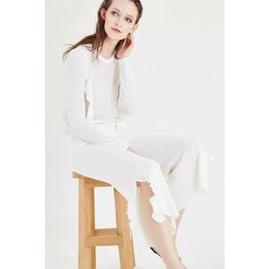 Pantaloni trei sferturi imagine