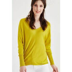 Pulove lejer cu decolteu in V imagine