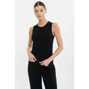 Top cu decolteu la baza gatului imagine