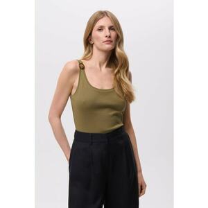 Top cu decolteu rotund imagine