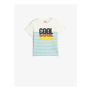 Tricou cu decolteu la baza gatului si imprimeu imagine