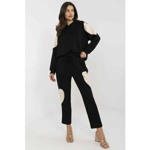 Set de hanorac si pantaloni crop cu detalii cu inima imagine