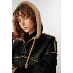 Geaca cu gluga imagine