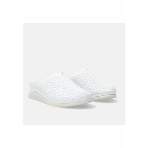 Saboti din piele naturala cu design perforat imagine