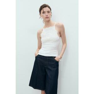 Top din amestec de bumbac cu broderie imagine