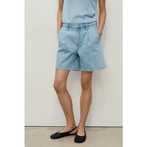 Blugi scurti cu croiala ampla imagine