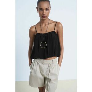 Top crop uni imagine