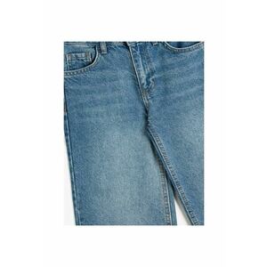 Blugi cu croiala ampla si aspect decolorat imagine