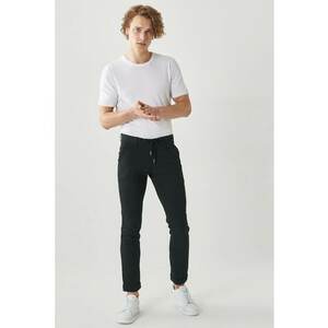Pantaloni slim fit cu buzunare imagine