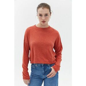 Pulover tricotat fin cu decolteu la baza gatului imagine