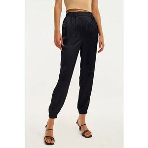 Pantaloni cu aspect satinat si talie inalta imagine