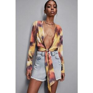 Cămașă cu mânecă lungă - cordon reglabil în talie și imprimeu tie dye imagine