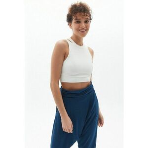 Top crop cu decupaje imagine