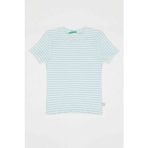 Tricou cu decolteu la baza gatului si model in dungi imagine