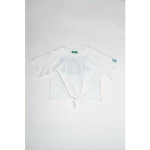 Tricou cu decolteu la baza gatului si broderie imagine