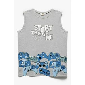 Tricou cu decolteu la baza gatului si imprimeu grafic imagine