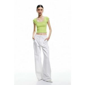 Tricou crop slim fit imagine