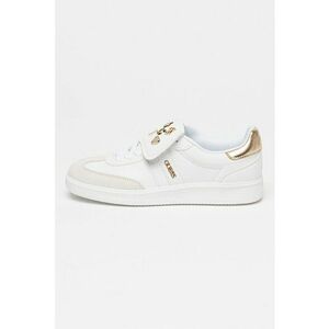 Pantofi sport de piele ecologica si piele intoarsa cu decoratii metalice imagine