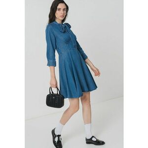 Rochie evazata cu maneci lungi imagine