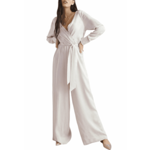 Salopeta cu croiala ampla si decolteu petrecut - imagine