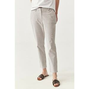 Pantaloni crop conici imagine