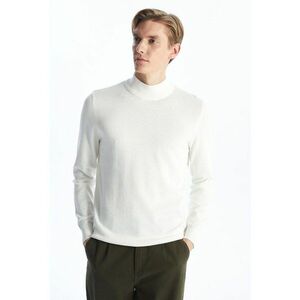 Pulover tricotat fin cu guler inalt imagine