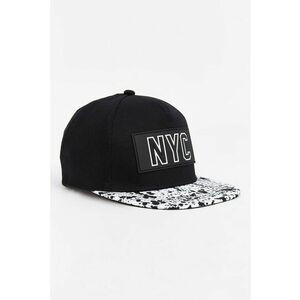 Sapca cu cozoroc cu model imagine