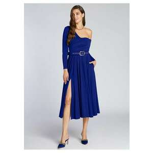 Rochie cu decolteu pe un umar si slit lateral imagine