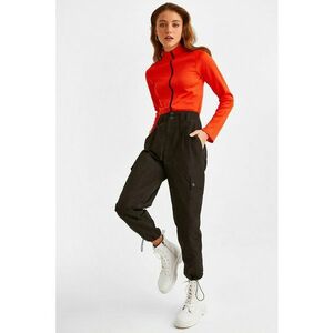 Pantaloni crop cu talie inalta imagine