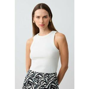 Top uni cu decolteu la baza gatului imagine